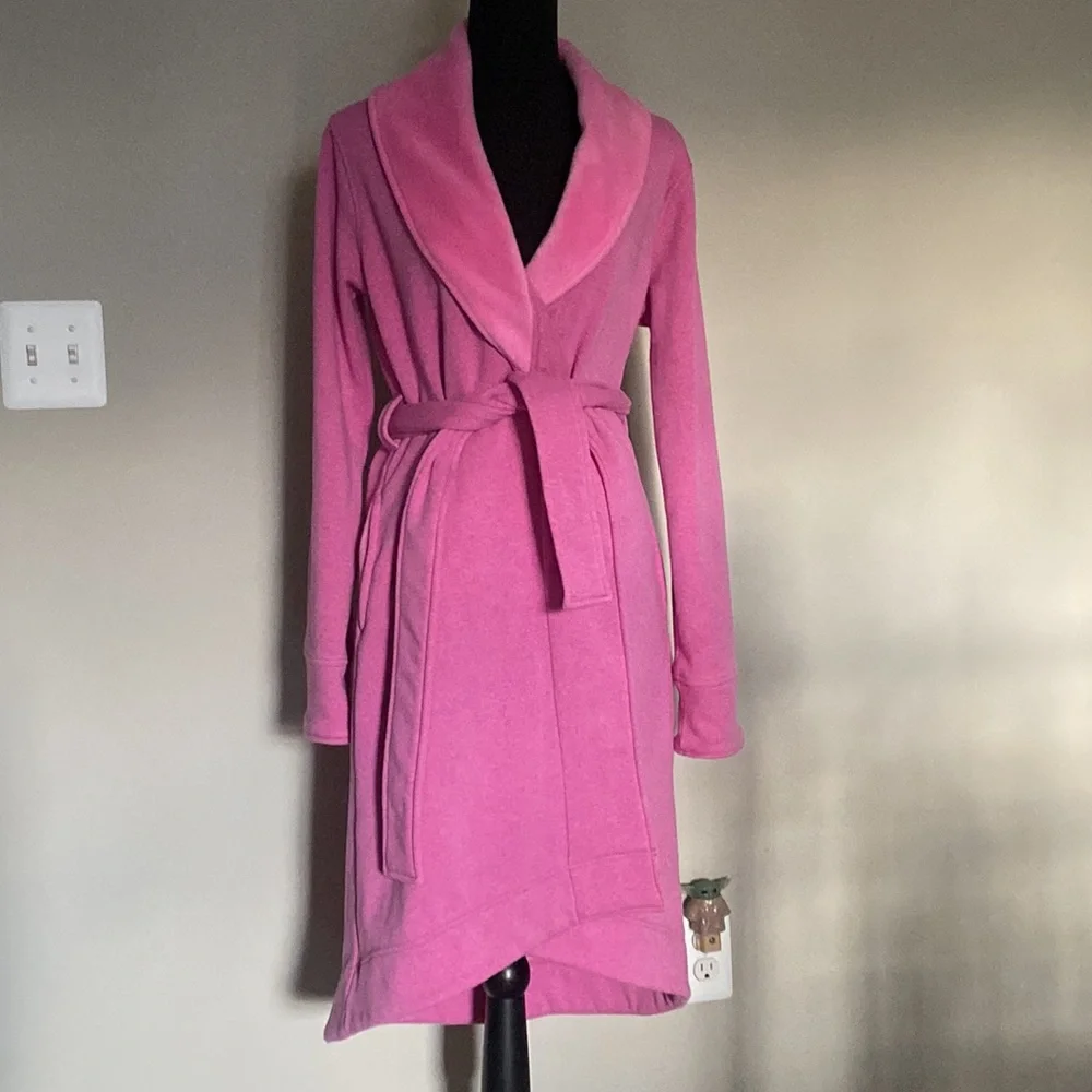Beautiful Pink Small Ugg Super Soft Duffield Robe With Pockets - Picture 2 of 10